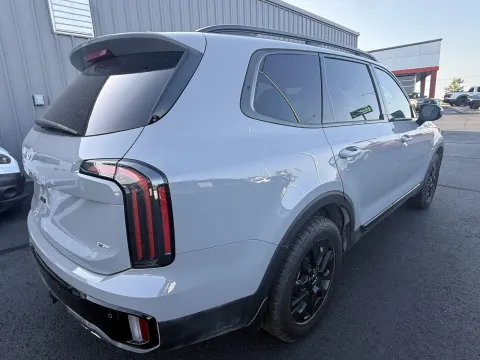 More photos of 2024 Kia Telluride SX X-Pro at Oakley Auto World, MO
