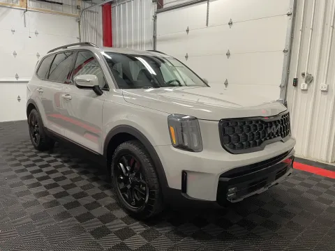 More photos of 2024 Kia Telluride SX X-Pro at Oakley Auto World, MO