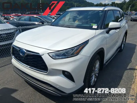 Unknown 2023 Toyota Highlander Hybrid Platinum for sale in Branson West, MO
