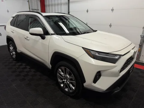 More photos of 2022 Toyota RAV4 Limited at Oakley Auto World, MO
