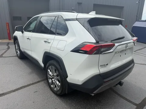 Photos of 2022 Toyota RAV4 Limited for sale in Branson West, MO at Oakley Auto World