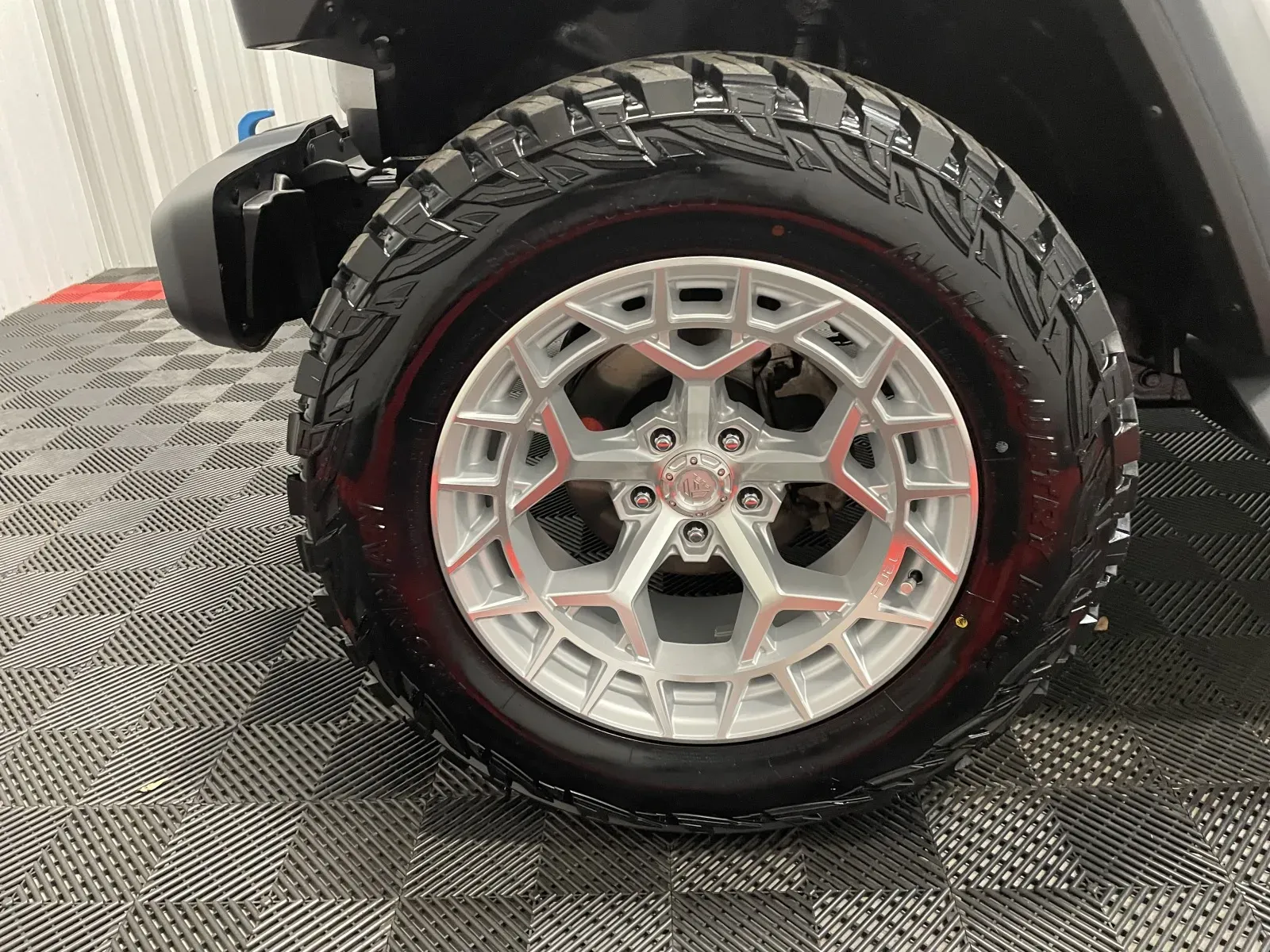 Jeep Wrangler photo 13