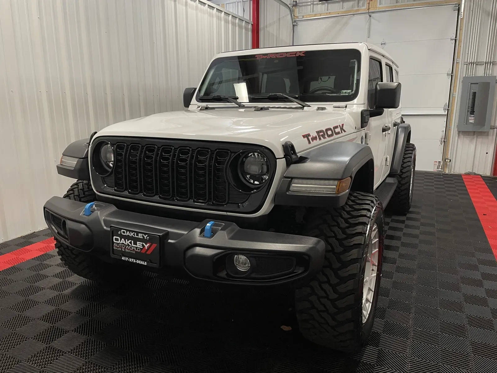 Jeep Wrangler photo 12