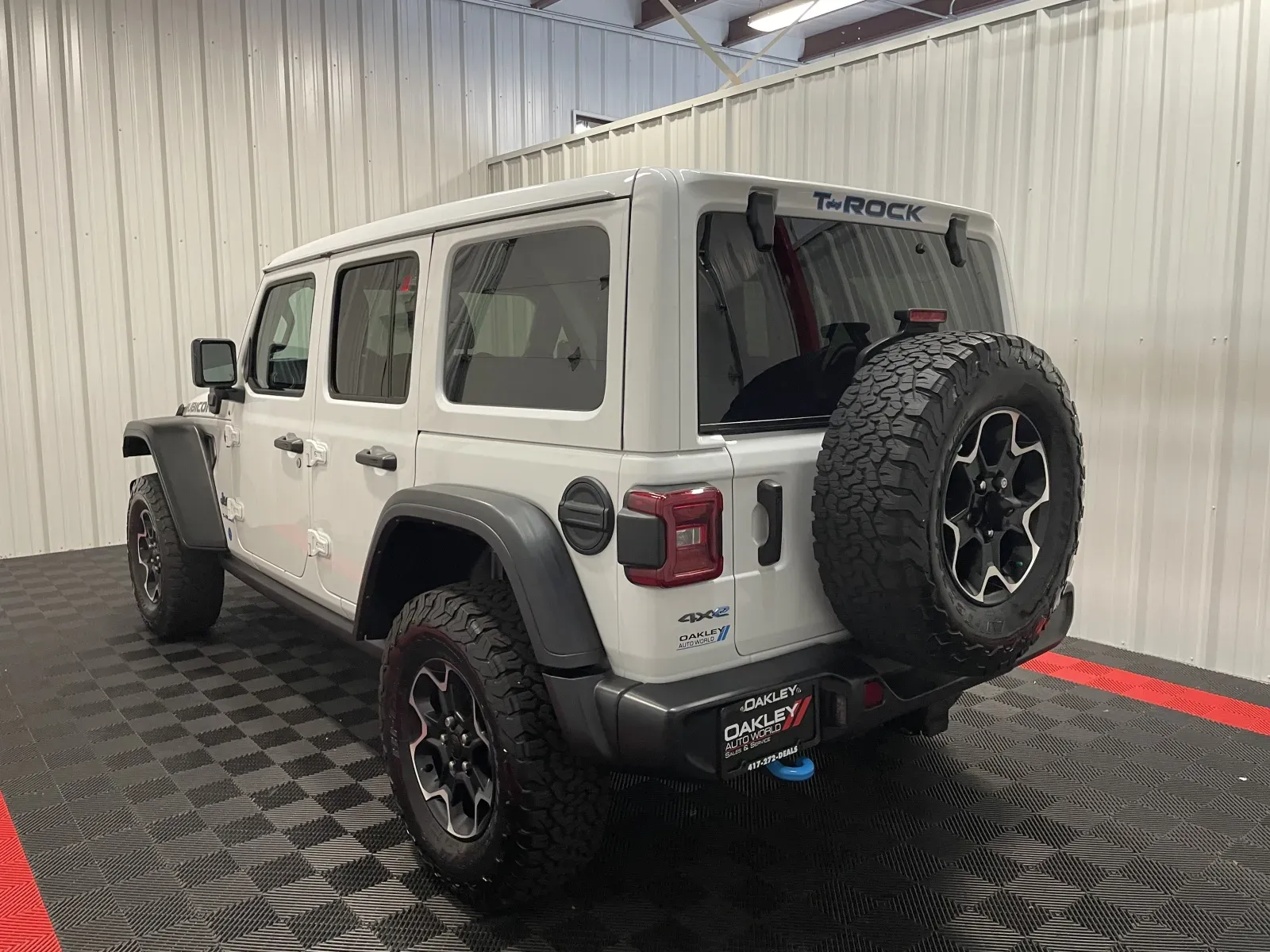 Jeep Wrangler photo 6