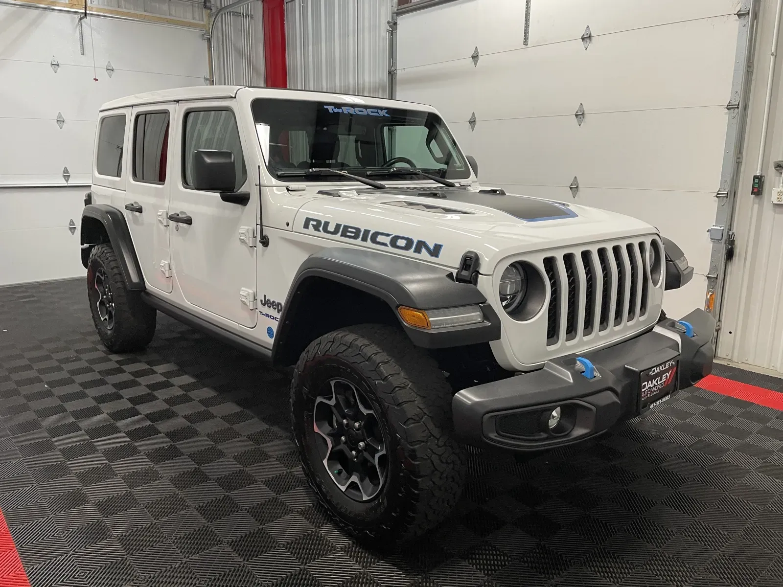 Jeep Wrangler photo 9