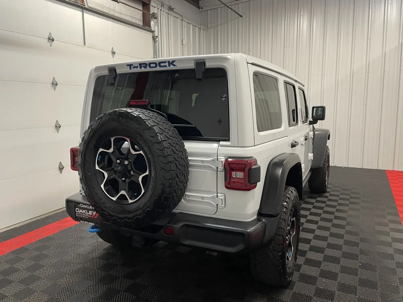 Jeep Wrangler photo 19