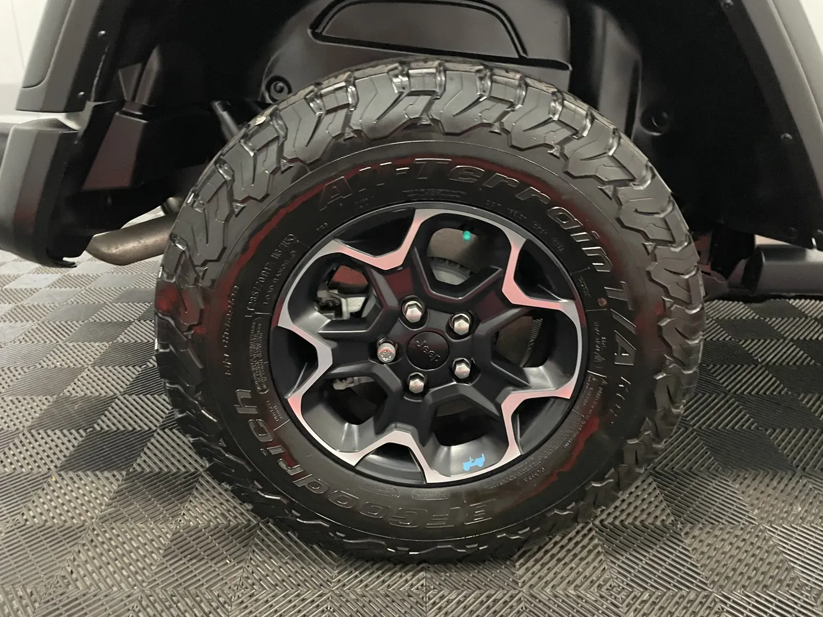 Jeep Wrangler photo 20