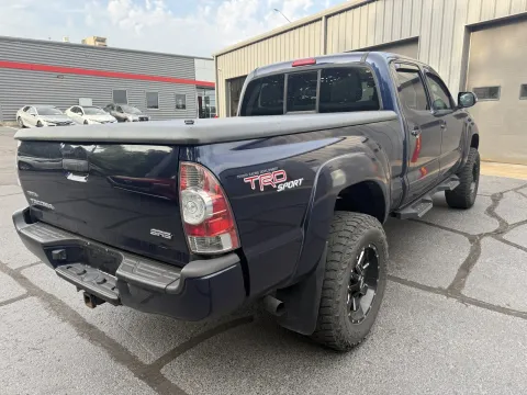 More photos of 2013 Toyota Tacoma at Oakley Auto World, MO