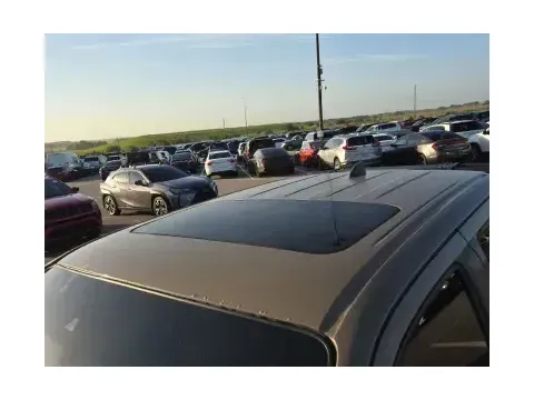 More photos of 2022 Nissan Frontier PRO-4X at Oakley Auto World, MO