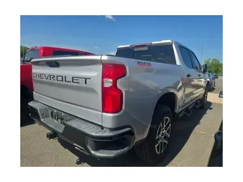More photos of 2020 Chevrolet Silverado 1500 LT Trail Boss at Oakley Auto World, MO