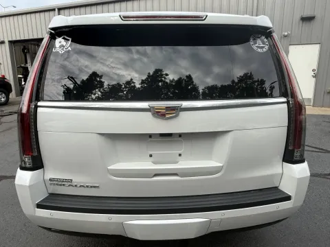 Another view of 2018 Cadillac Escalade Premium Luxury for sale in Branson West, MO at Oakley Auto World