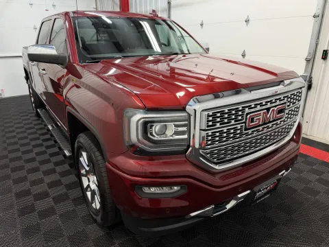 More photos of 2017 GMC Sierra 1500 Denali at Oakley Auto World, MO