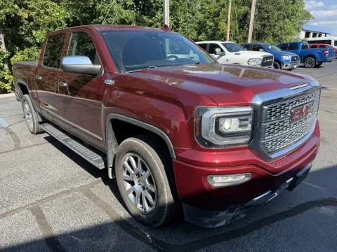 More photos of 2017 GMC Sierra 1500 Denali at Oakley Auto World, MO