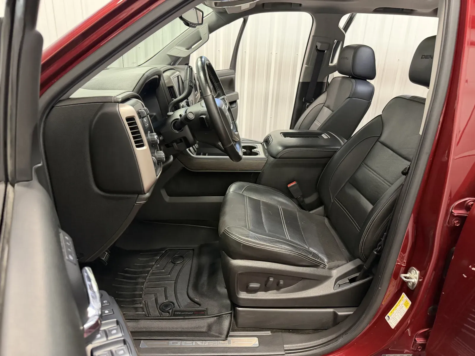 GMC Sierra photo 35