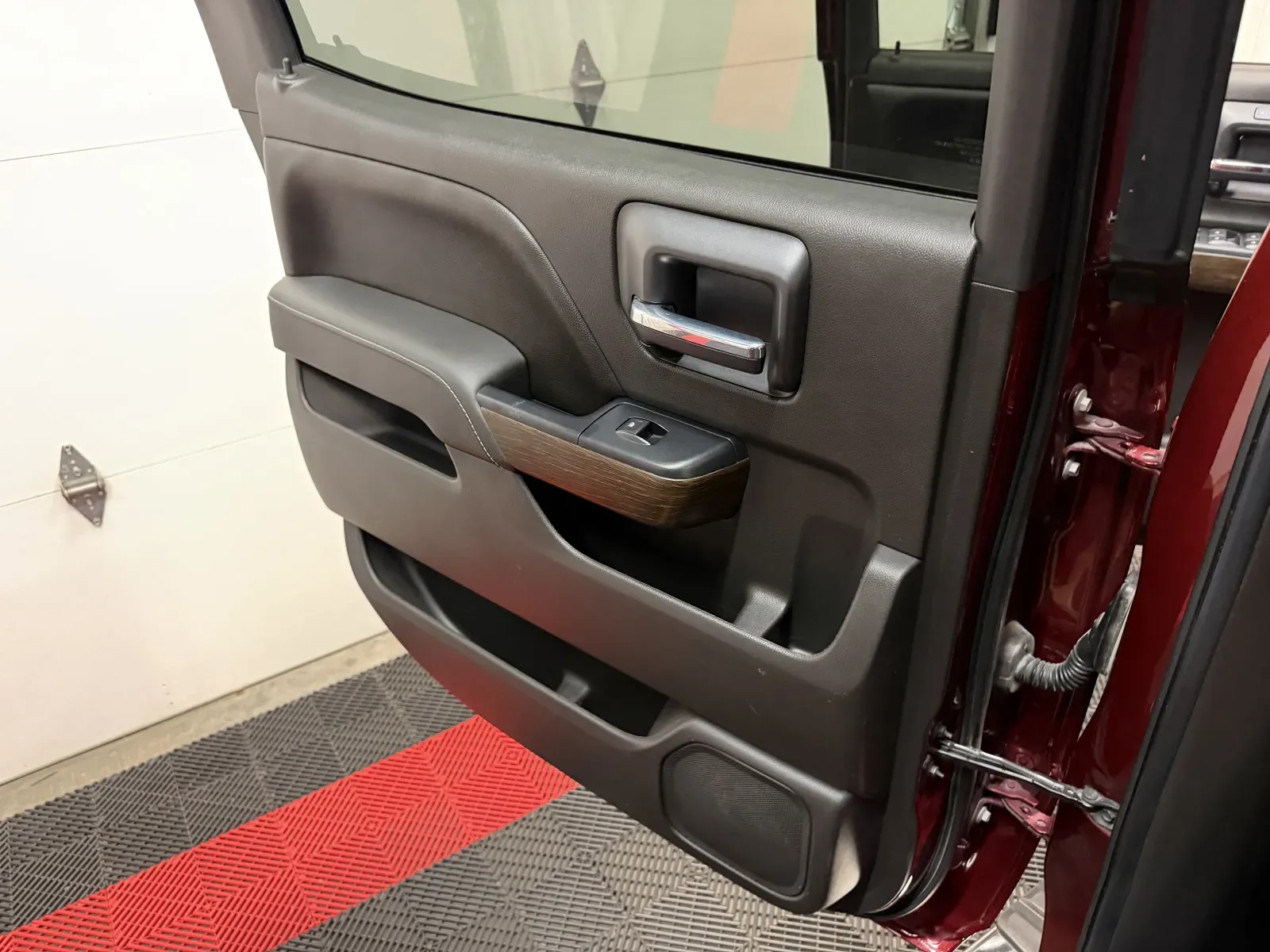 GMC Sierra photo 26