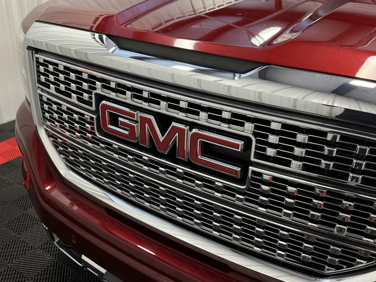 GMC Sierra photo 7