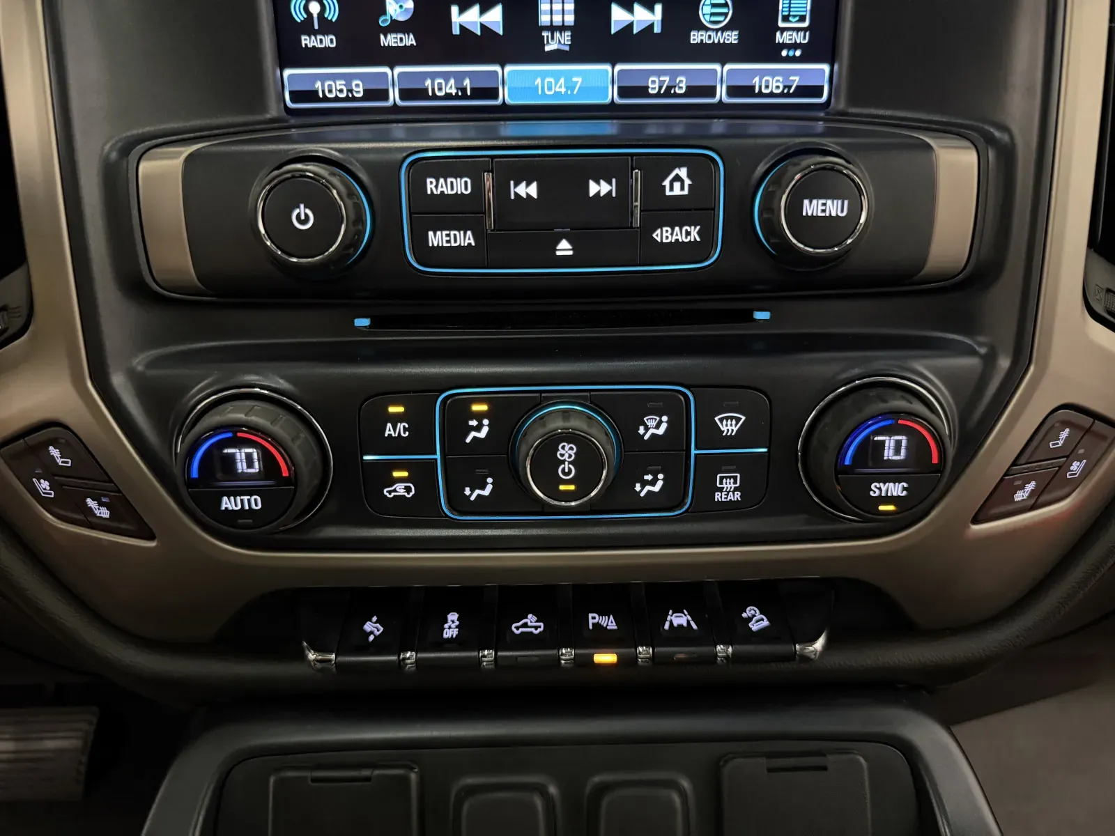 GMC Sierra photo 29