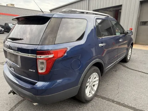 More photos of 2012 Ford Explorer XLT at Oakley Auto World, MO