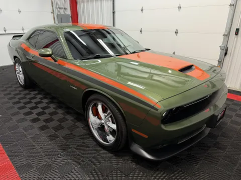 More photos of 2021 Dodge Challenger R/T at Oakley Auto World, MO