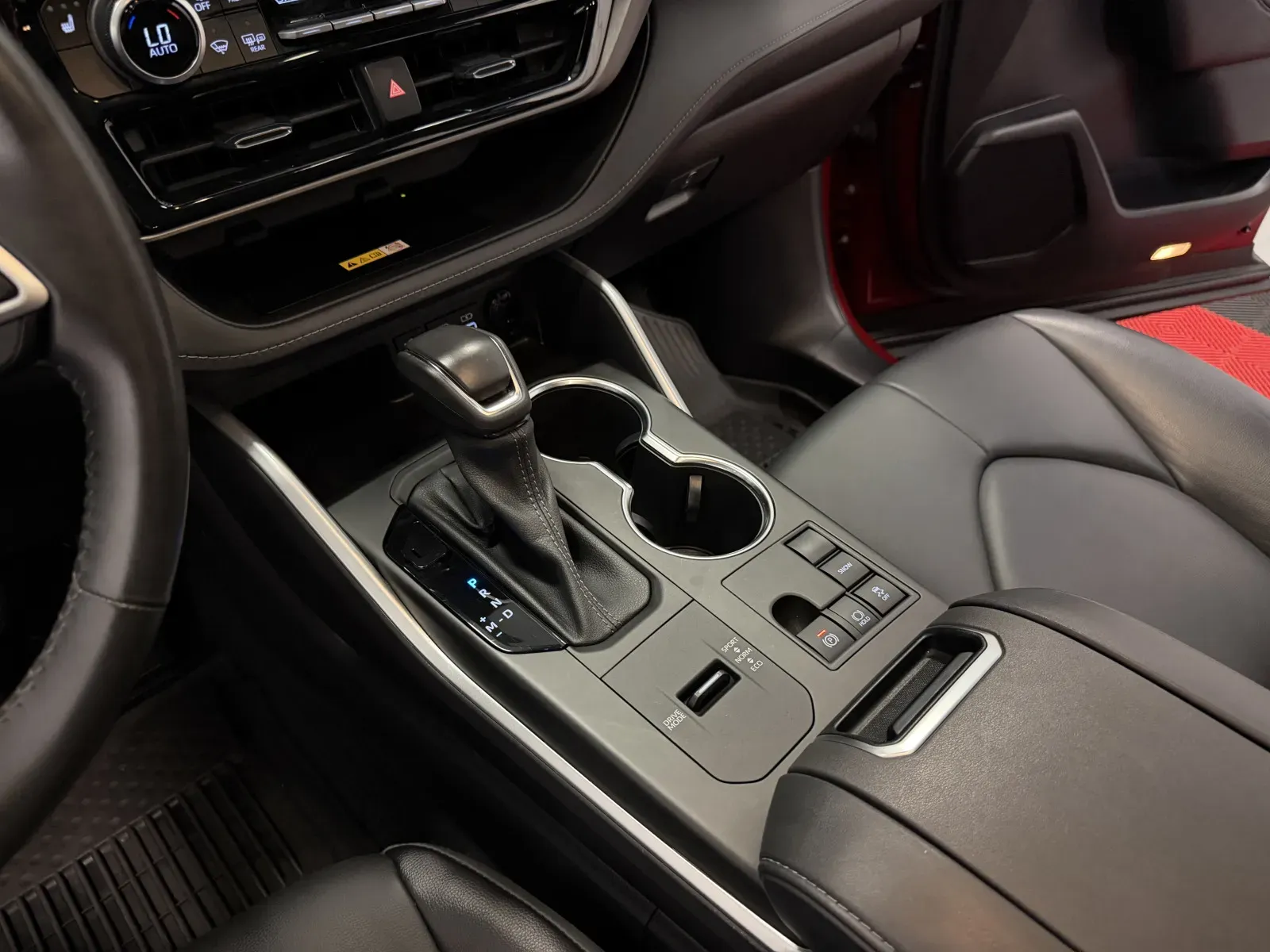 Toyota Highlander photo 35
