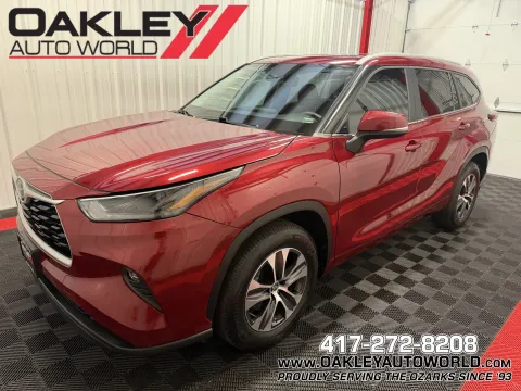 Unknown 2023 Toyota Highlander XLE for sale in Branson West, MO