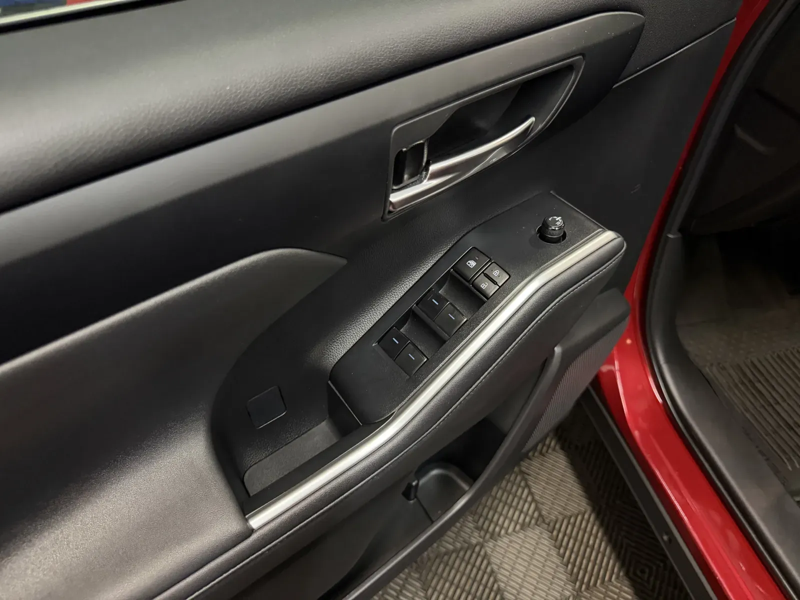 Toyota Highlander photo 29