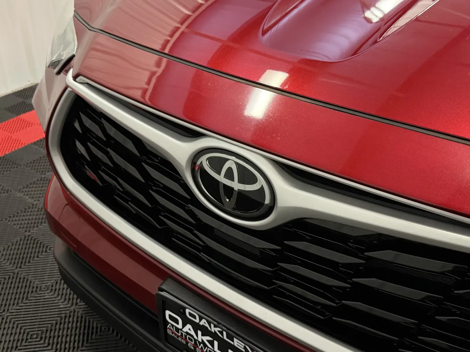 Toyota Highlander photo 8