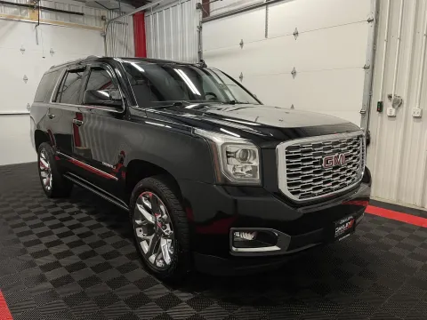 More photos of 2019 GMC Yukon Denali at Oakley Auto World, MO
