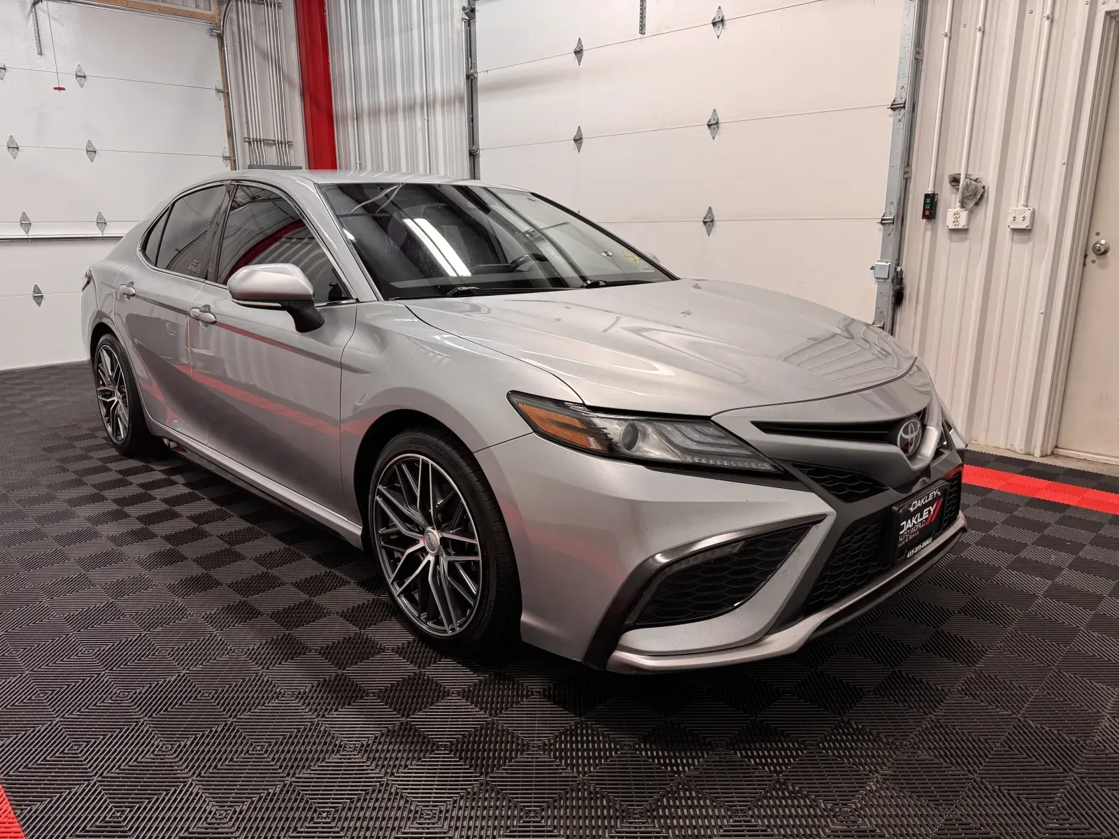 Toyota Camry photo 5
