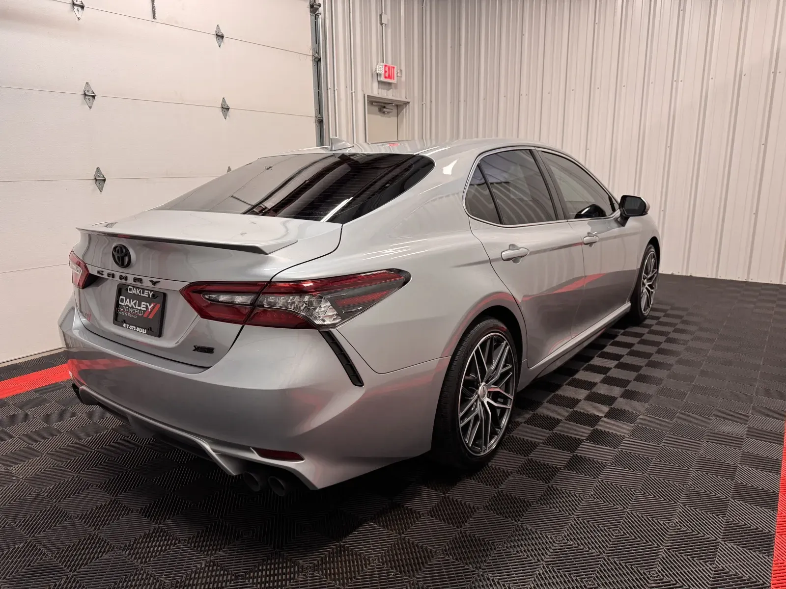 Toyota Camry photo 4