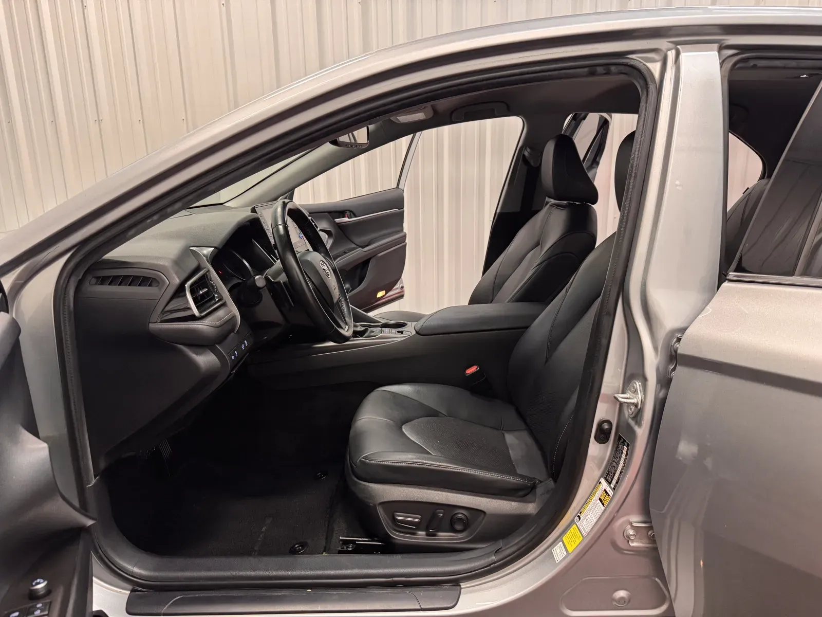 Toyota Camry photo 32