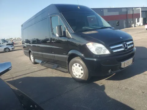 More photos of 2011 Mercedes-Benz Sprinter 2500 Cargo 170 WB at Oakley Auto World, MO
