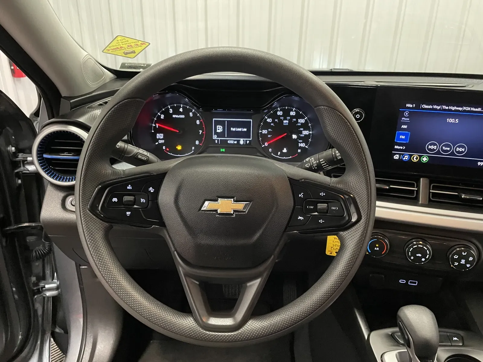 Chevrolet Trax photo 18