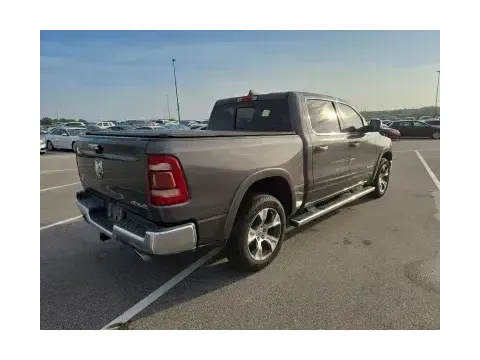 More photos of 2019 Ram 1500 Laramie at Oakley Auto World, MO