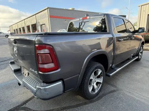 More photos of 2019 Ram 1500 Laramie at Oakley Auto World, MO