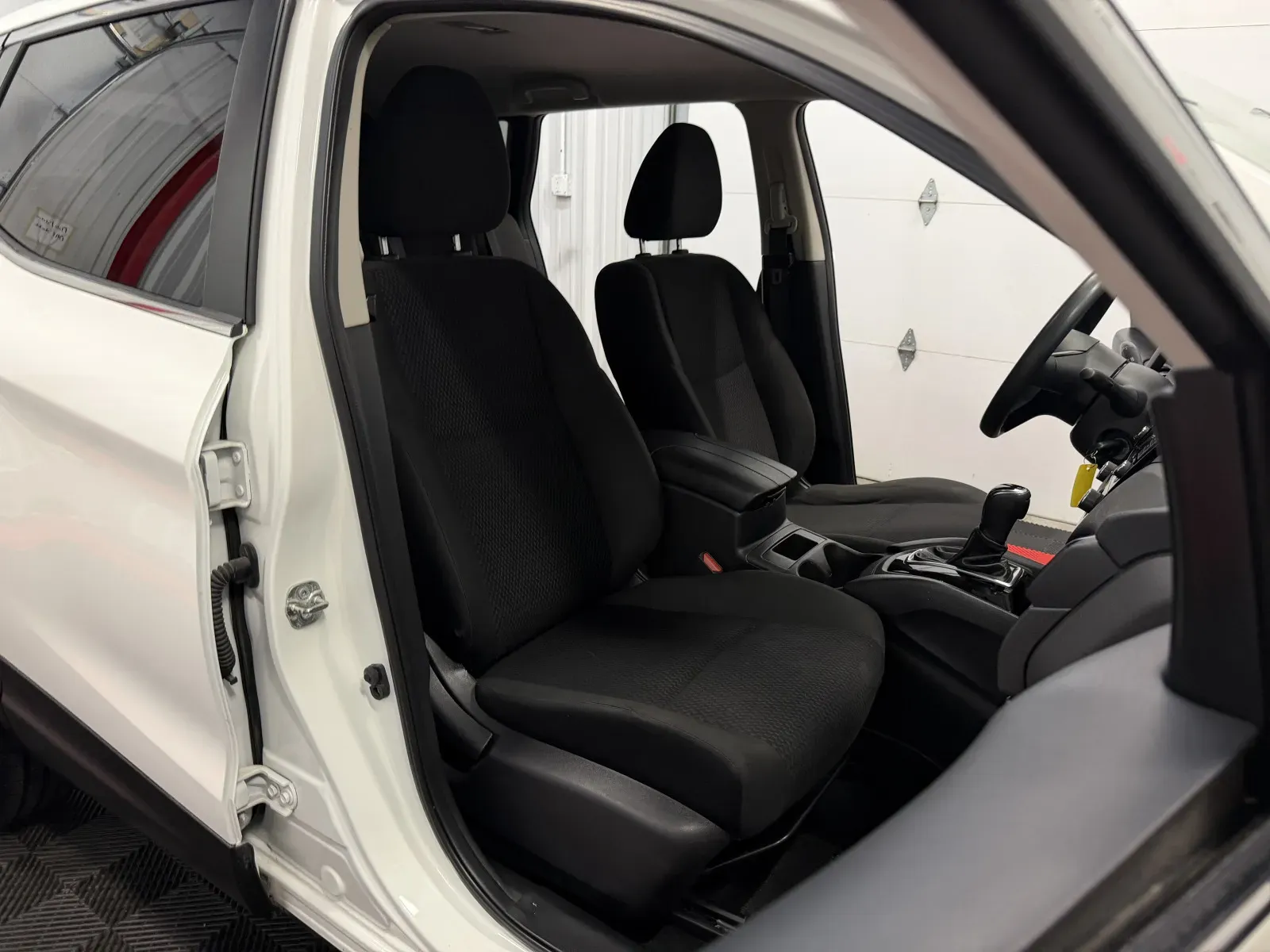 Nissan Rogue Sport photo 45