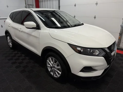 More photos of 2022 Nissan Rogue Sport S at Oakley Auto World, MO