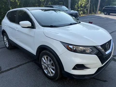 More photos of 2022 Nissan Rogue Sport S at Oakley Auto World, MO