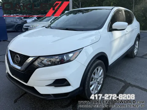 White 2022 Nissan Rogue Sport S for sale in Branson West, MO