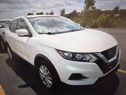 More photos of 2022 Nissan Rogue Sport S at Oakley Auto World, MO