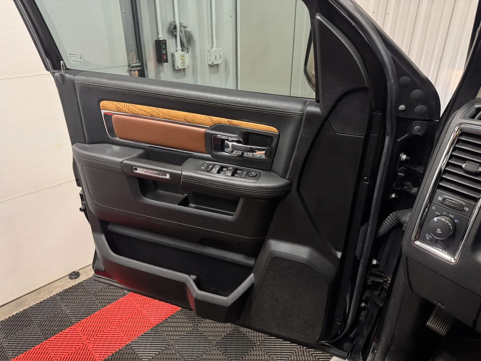 Ram 1500 photo 27