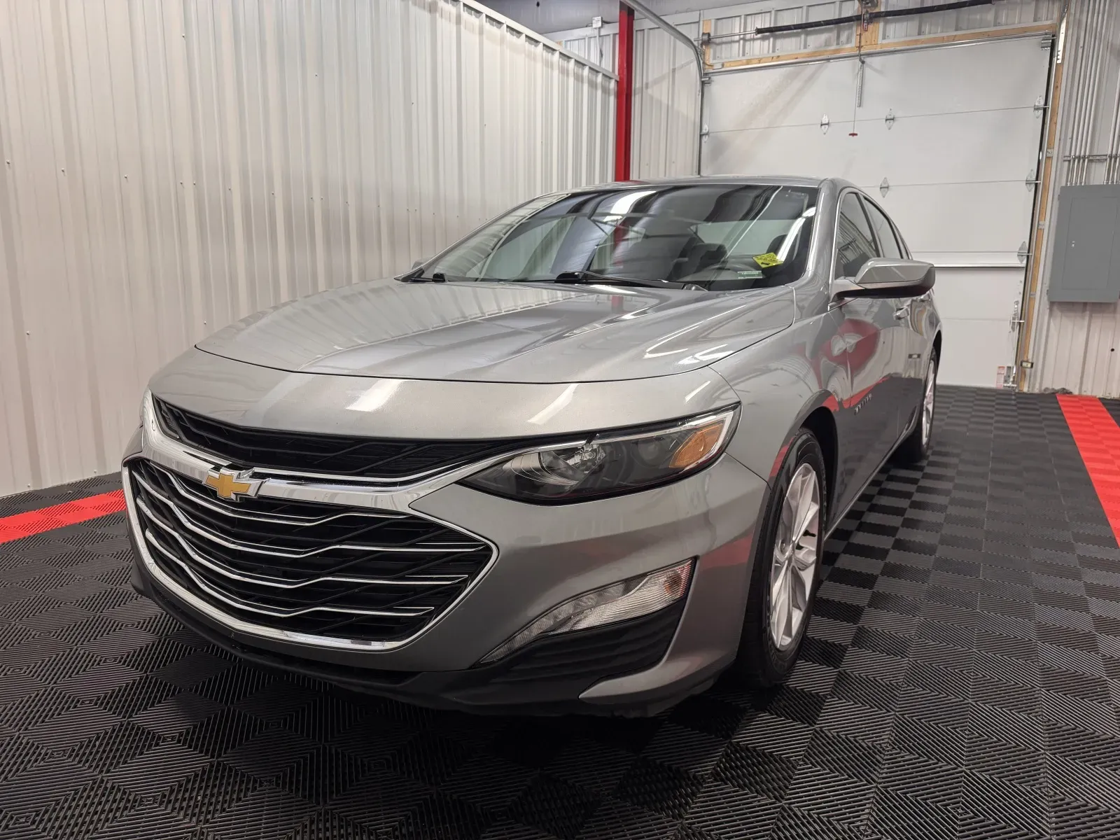 Chevrolet Malibu photo 9