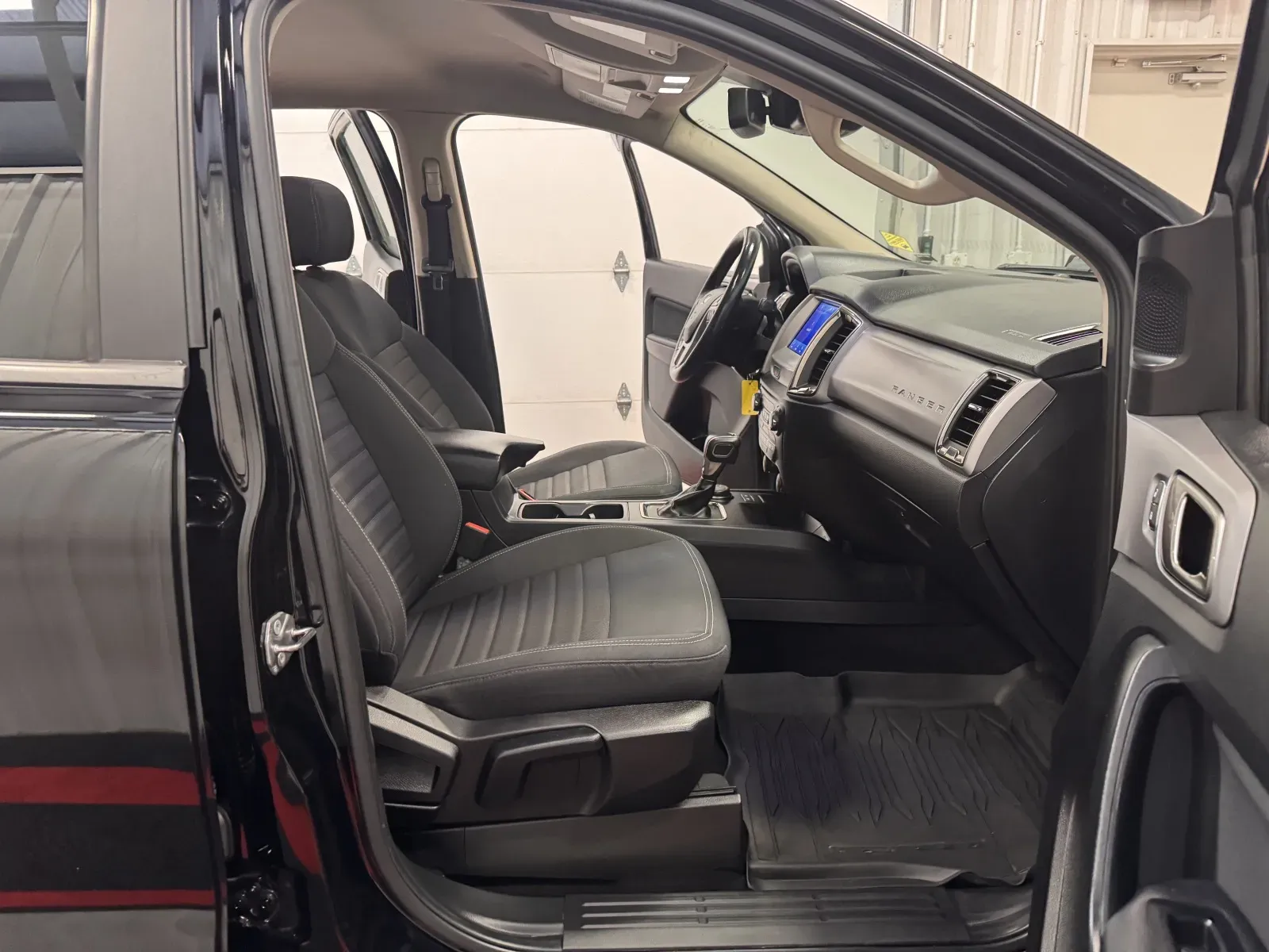 Ford Ranger photo 41