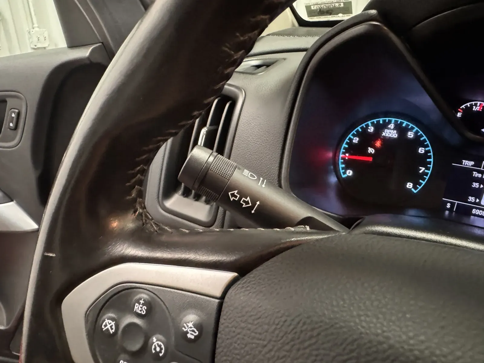 Chevrolet Colorado photo 23
