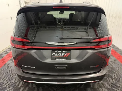 Another view of 2021 Chrysler Pacifica Touring L for sale in Branson West, MO at Oakley Auto World