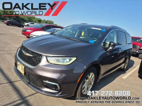 Unknown 2021 Chrysler Pacifica Touring L for sale in Branson West, MO