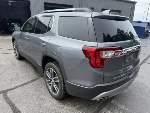 Photos of 2020 GMC Acadia SLT for sale in Branson West, MO at Oakley Auto World