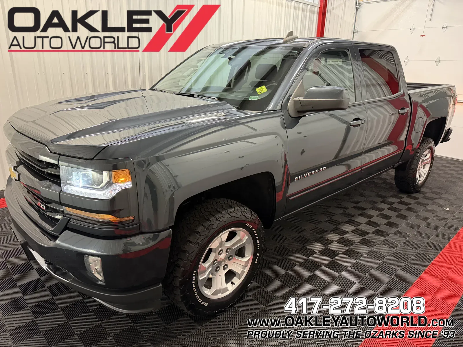 Gray 2018 Chevrolet Silverado 1500 LT for sale in Branson West, MO