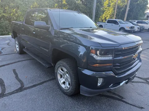 More photos of 2018 Chevrolet Silverado 1500 LT at Oakley Auto World, MO