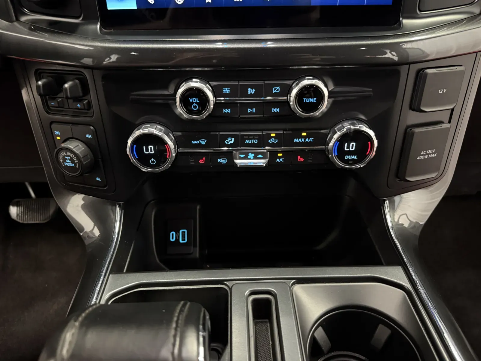 Ford F-150 photo 33